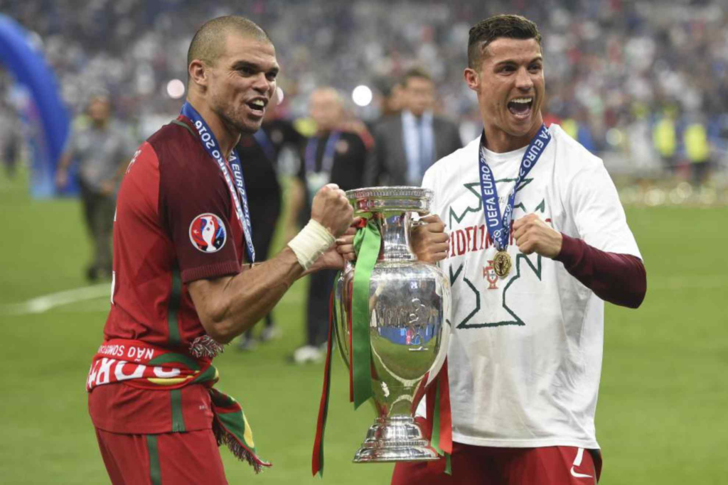 Cristiano Ronaldo Urges Al Nassr To Sign Fellow Country Man Pepe