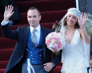 Andres Iniesta and Anna Ortiz getting married 