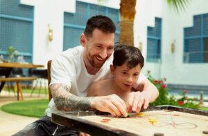 Lionel Messi seen in a cute picture with his son playing a game