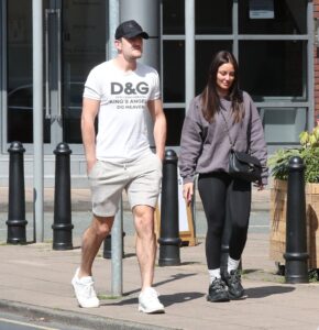 Harry Maguire and Fern Hawkins walking to the cafe