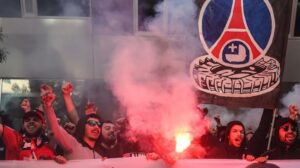 PSG supporters are angry over the performance of the club