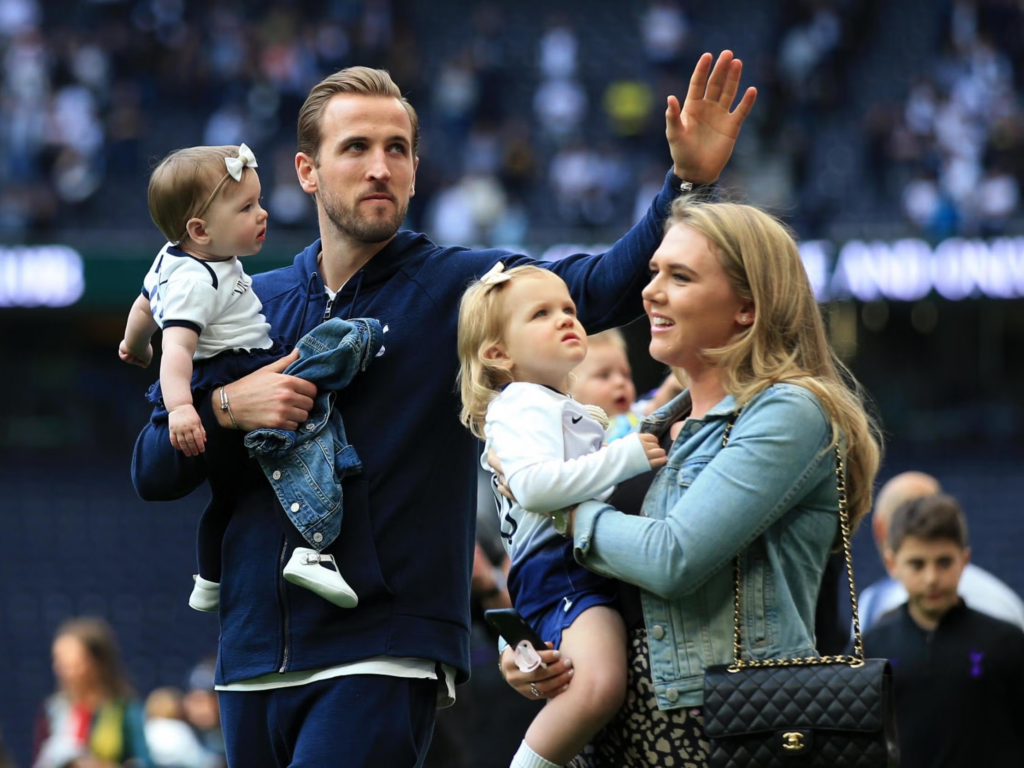 Harry Kane Is Building Family House 15 Miles From Chelsea Training Ground